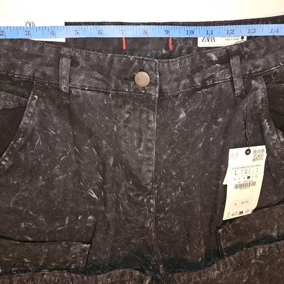 Zara Signature Denim Relaxed Utility Pant in Marble Black - Picture 2 of 11